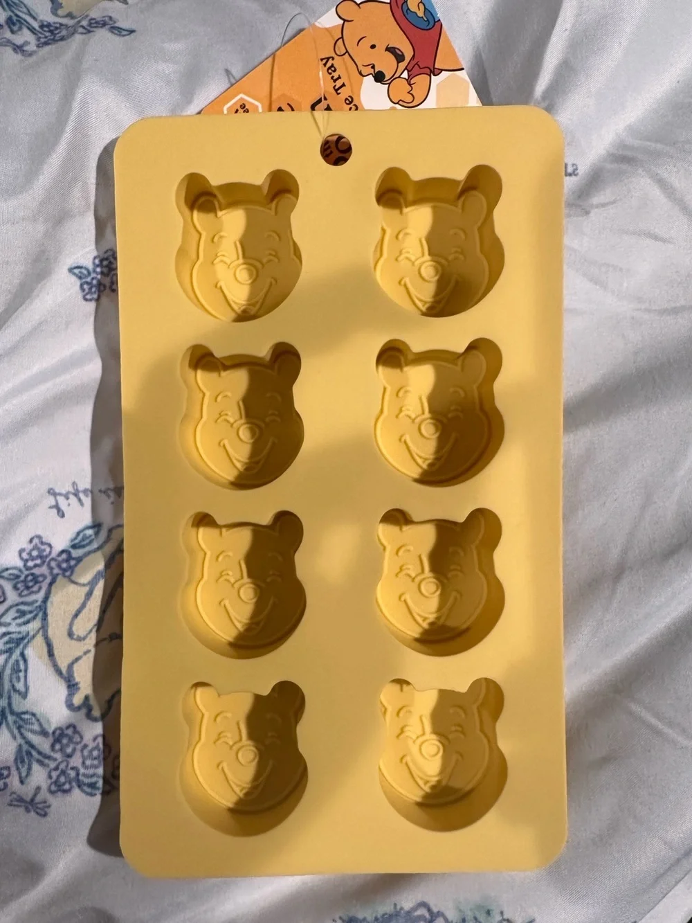 New Disney Winnie the Pooh Silicone Mold Tray - Yellow